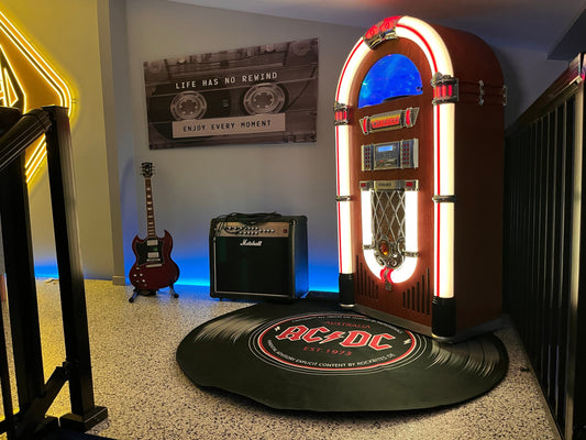 Top Reasons Why Customers Love Jukebox Machines