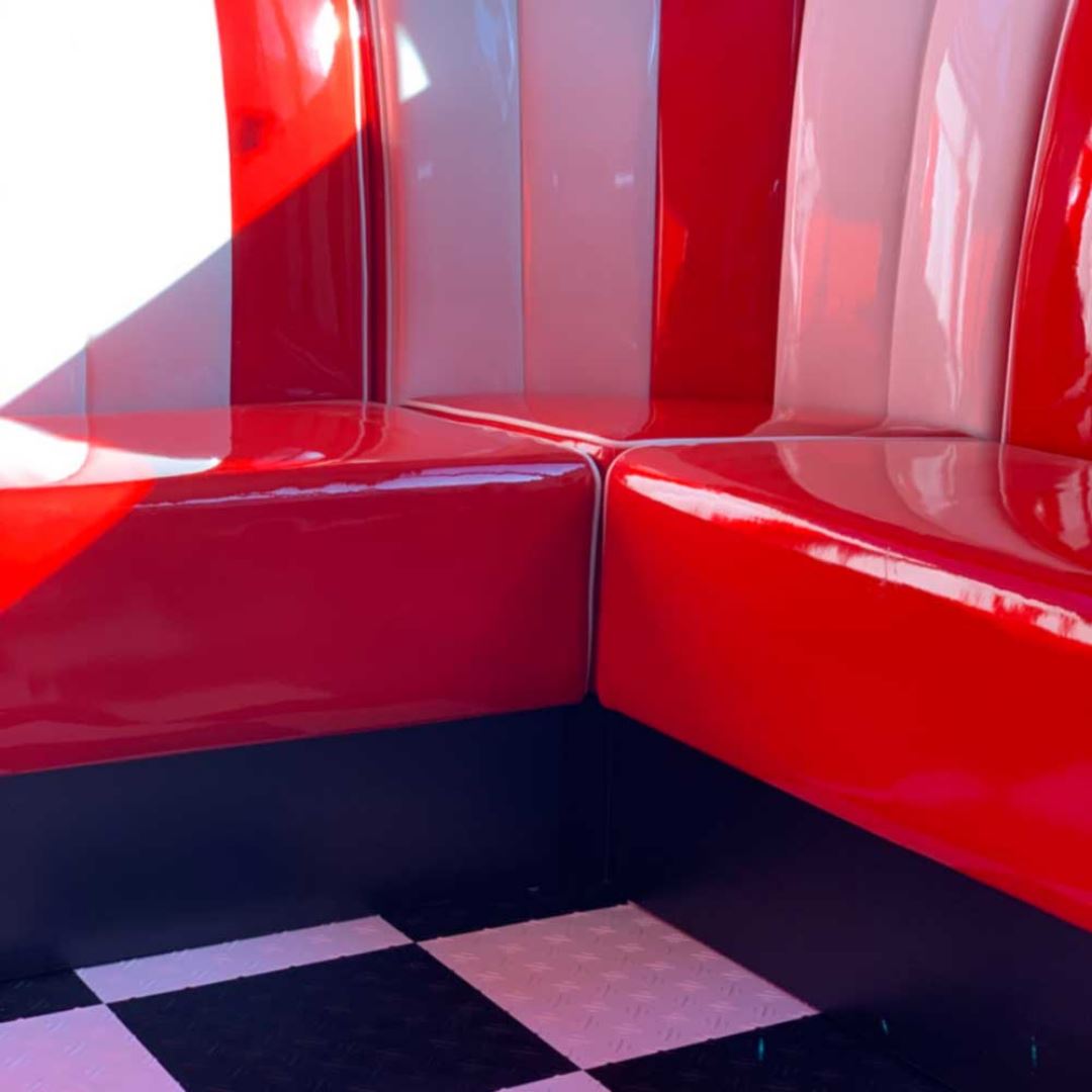 1950 Corner Cafe Diner Booth- 2 Sofa & 1 Corner Sofa & 1 Table & 3 chairs furniture